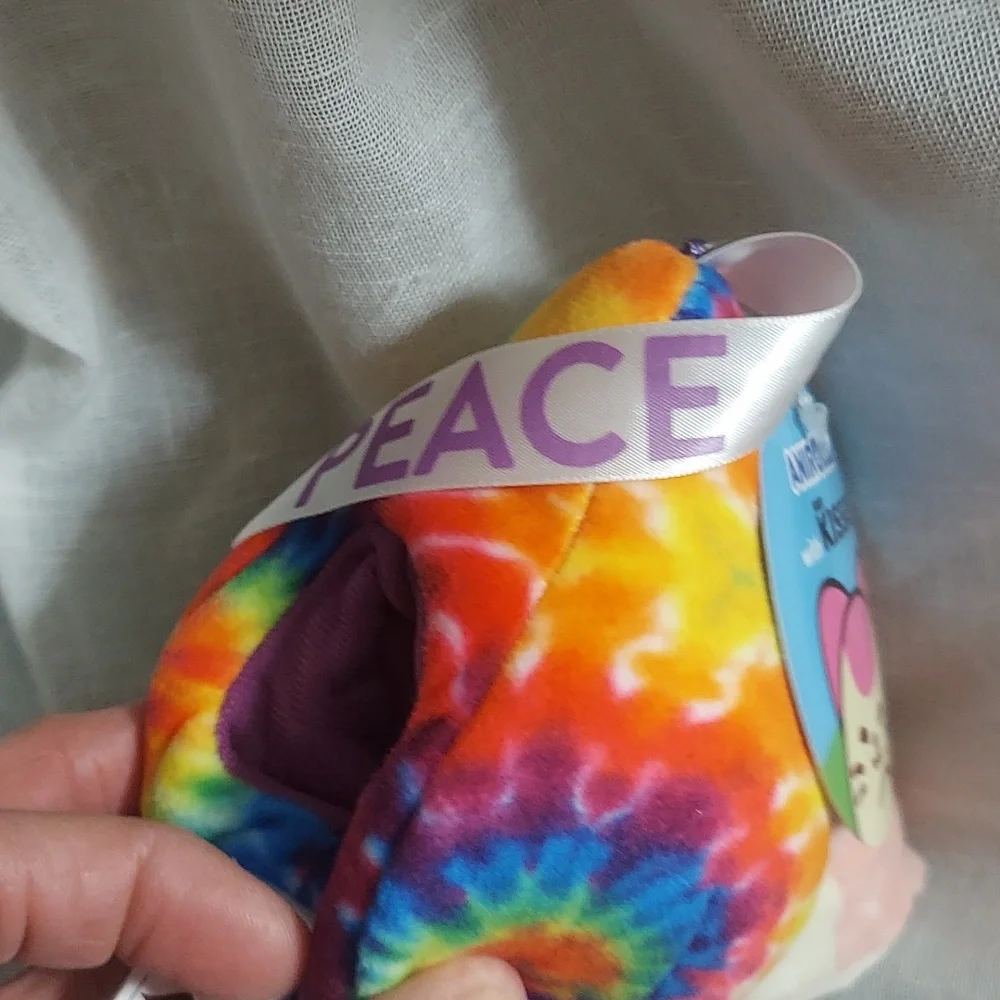 Anirollz Mini Plush Outfitz Tie-Dye PEACE Kittiroll Hershey Kisses Toy